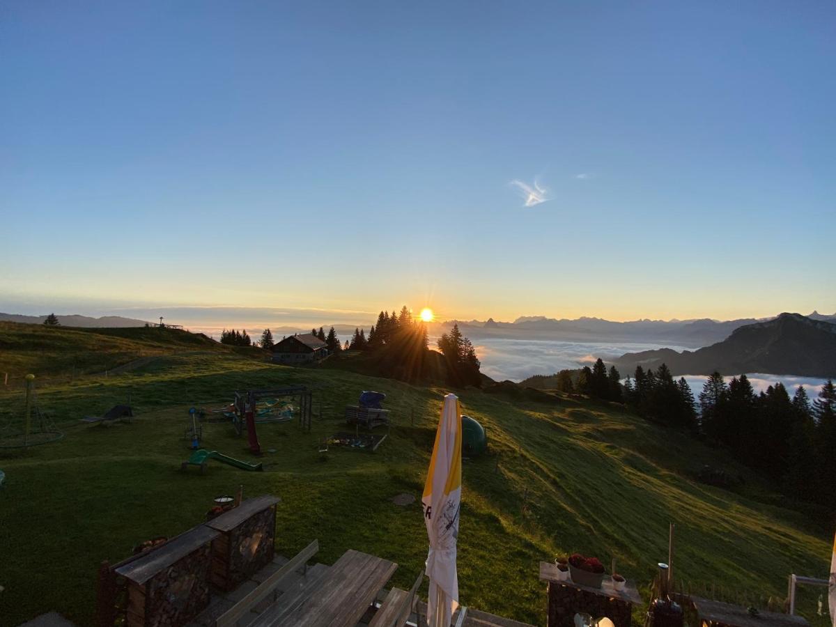 Rigi-Burggeist Alpine Guesthouse ゲルサウ エクステリア 写真