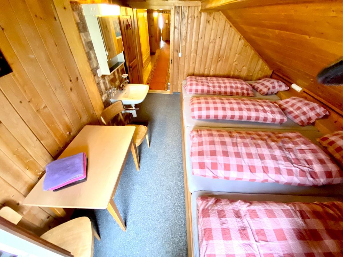 Rigi-Burggeist Alpine Guesthouse ゲルサウ エクステリア 写真