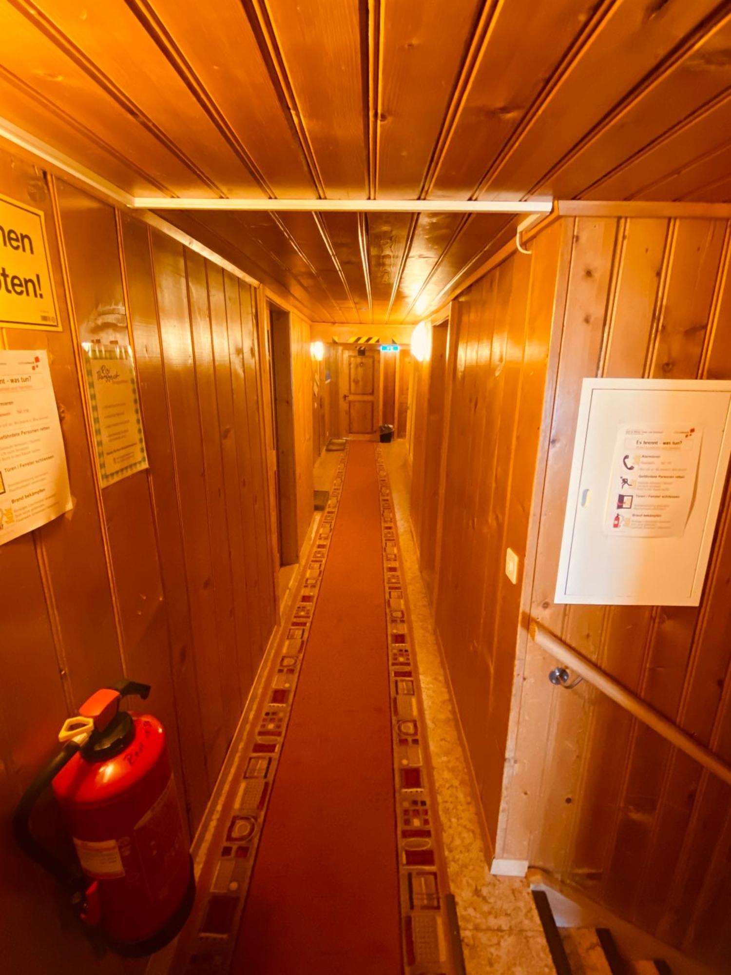 Rigi-Burggeist Alpine Guesthouse ゲルサウ エクステリア 写真