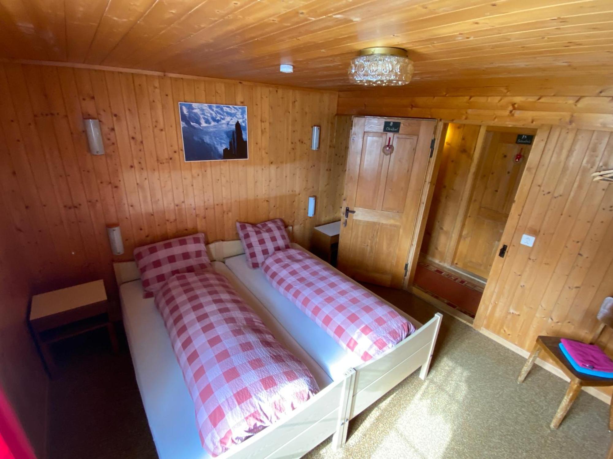 Rigi-Burggeist Alpine Guesthouse ゲルサウ エクステリア 写真